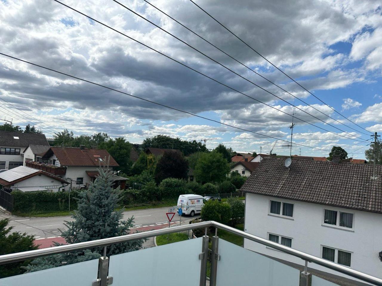 Apartamento Eine Wundervolle Wohnung! Forstinning