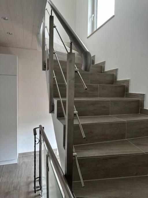 Eine Wundervolle Wohnung! Apartment Forstinning
